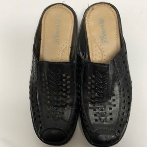 Rasolli comfort mules black man made materials. Size 10